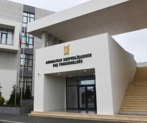 Yanan evdə meyiti tapılmış şəxsi qətlə yetirməkdə şübhəli bilinən qadın saxlanılıb