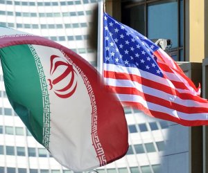 Иран приветствует мирные инициативы на фоне военного усиления США