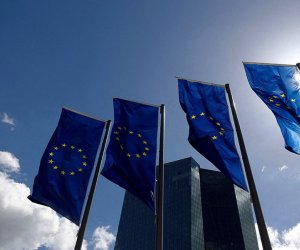 Еврокомиссия представила первую стратегию визовой политики ЕС