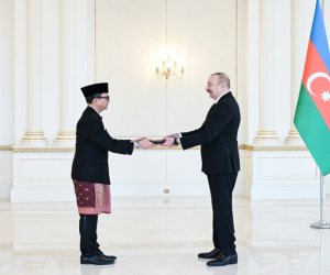 Prezident İndoneziyanın Azərbaycanda yeni təyin olunmuş səfirinin etimadnaməsini qəbul edib