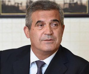 Qaradağın icra başçısı vəzifəsindən azad edildi