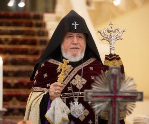 Брату католикоса в Армении продлили арест