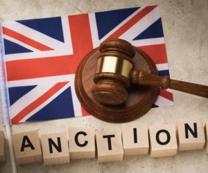 Британия ввела санкции против главы МВД Ирана