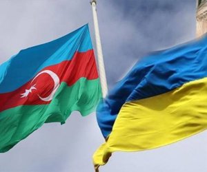 Azərbaycan vətəndaşlarından Ukraynaya enerji avadanlıqları üzrə humanitar yardım göndərilib