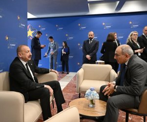 Aliyev and Pashinyan discuss progress in normalization talks in Abu Dhabi