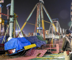 Hindistanda attraksion uçub, ölən və xəsarət alanlar var