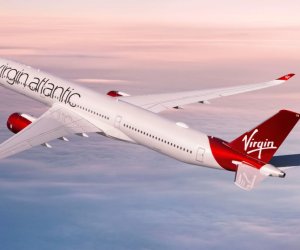 Londondan Dehliyə uçan təyyarə Bakıda məcburi eniş edib