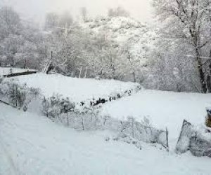 Bəzi rayonlara qar yağır - Faktiki hava