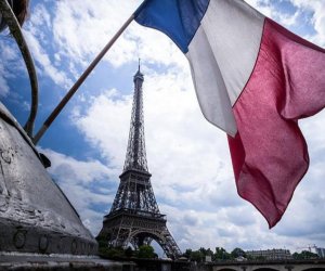 Франция откроет больше возможностей для убежища иранцам