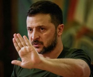 Zelenskiy rules out peace talks in Moscow or Minsk