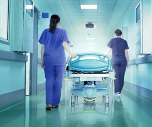 В Сальянском районе отравилась семья, 11-летний ребенок скончался