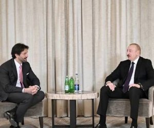 Prezident Münxendə Slovakiyanın müdafiə naziri ilə görüşüb