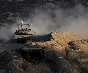 Израиль проводит зачистку на юге Сирии