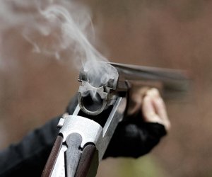 Qubada məktəbli özünü güllələyərək öldürüb