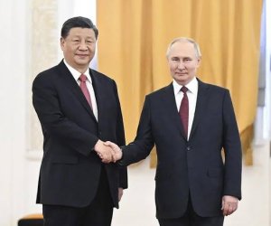 Сигнал Европы: Китай усиливает помощь России