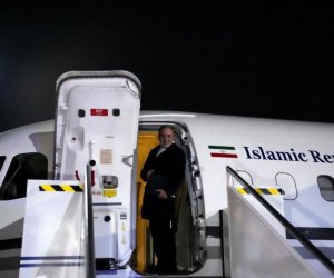 Əraqçi İsveçrəyə səfər edib