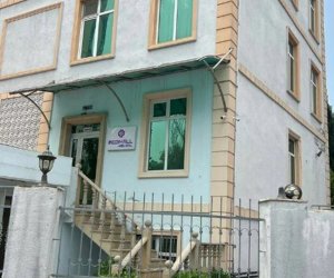 В Баку женщина скончалась после проведения эстетической операции