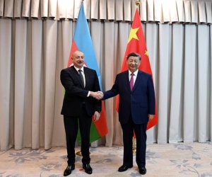 Prezident İlham Əliyev Çin liderini təbrik edib