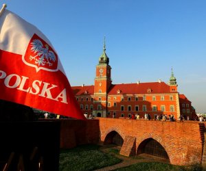 Polşa vətəndaşlarını Rusiyanı tərk etməyə çağırıb