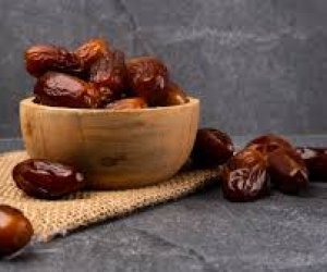 Saudi Arabia donates 5 tonnes of dates to Azerbaijan