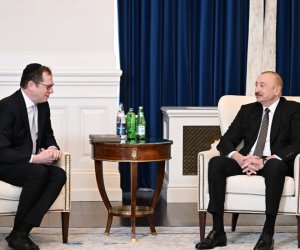 Prezident ABŞ-də səfərdədir