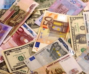 Avro və rubl ucuzlaşıb - Məzənnə