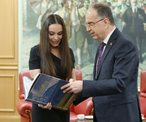 Лейла Алиева встретилась с президентом Албании