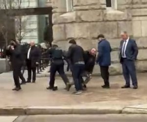 Prezidentin təhlükəsizlik xidmətinin əməkdaşları ABŞ polisi ilə birlikdə təxribatın qarşısını aldılar - Video