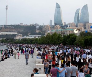 Azərbaycanda əhalinin sayı açıqlanıb