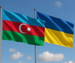 Азербайджан снова помогает Украине