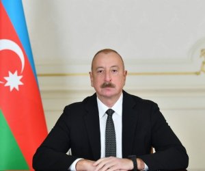 Президент Ильхам Алиев поздравил Короля Саудовской Аравии