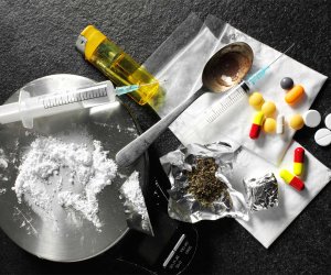 В Нахчыване обнаружено более 5 кг метамфетамина, перевозимого из Ирана в Турцию