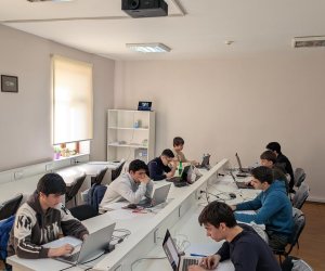 Azerbaijani students won 6 medals at international programming competition
