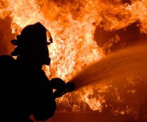 Şəkidə yaşayış binasında yanğın baş verib