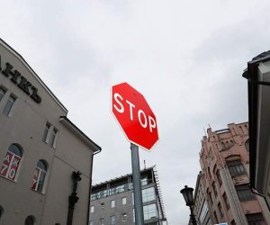 
Britaniya Rusiyaya yenə sanksiya tətbiq edib