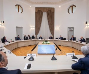 
Azərbaycanla İran elektrik enerjisinin ixracı məsələsini müzakirə edib