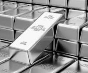 Цена серебра повысилась выше $90 за тройскую унцию