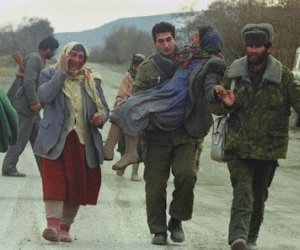 Азербайджан отмечает 34-ю годовщину Ходжалинской трагедии