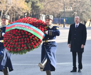 Əliyev Xocalı Soyqırımı Memorialının açılışında iştirak edib