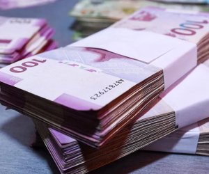 DSMF 1 000 manat ödənişlə bağlı yayılan məlumatın saxta olduğunu bildirib