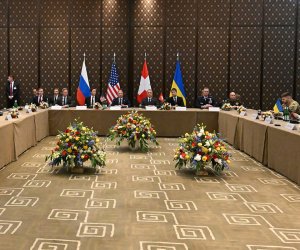 ABŞ və Ukrayna nümayəndə heyətləri Cenevrədə görüşdülər