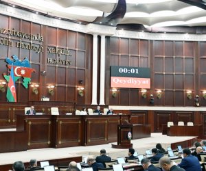 Milli Məclisin növbəti iclası başlayıb