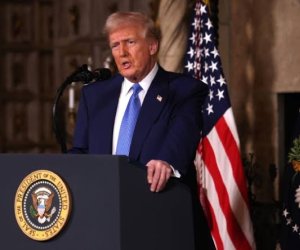 Tramp xalqa müraciət edəcək