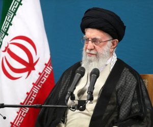 İran Xameneinin ölümünü təsdiqlədi