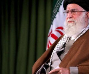 İranın ali rəhbəri Əli Xameneinin həyat yoldaşı zərbələr nəticəsində vəfat edib