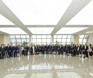 Nazirdən direktorlara: Şagird və müəllim arasında etimada əsaslanan ünsiyyət vacibdir