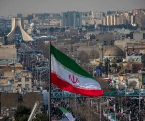 

Qatar says it found two spy cells linked to Iran&rsquo;s IRGC, 10 suspects arrested
