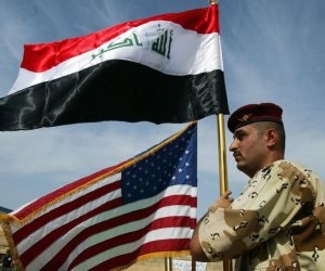 Американцам в Ираке велено срочно укрываться или эвакуироваться