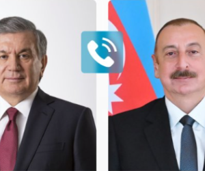 Mirziyoyev Prezidentə zəng etdi