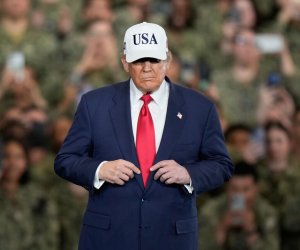 Tramp: ABŞ İranda yaxşı liderlik görmək istəyir